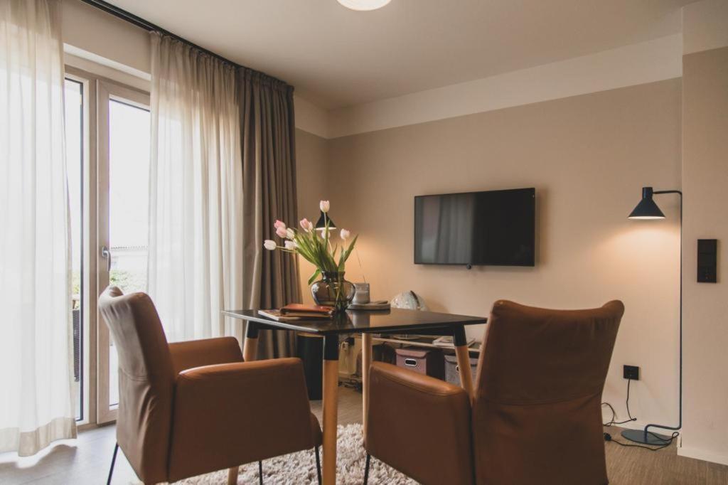 Logierhaus M Apartman Esens Kültér fotó
